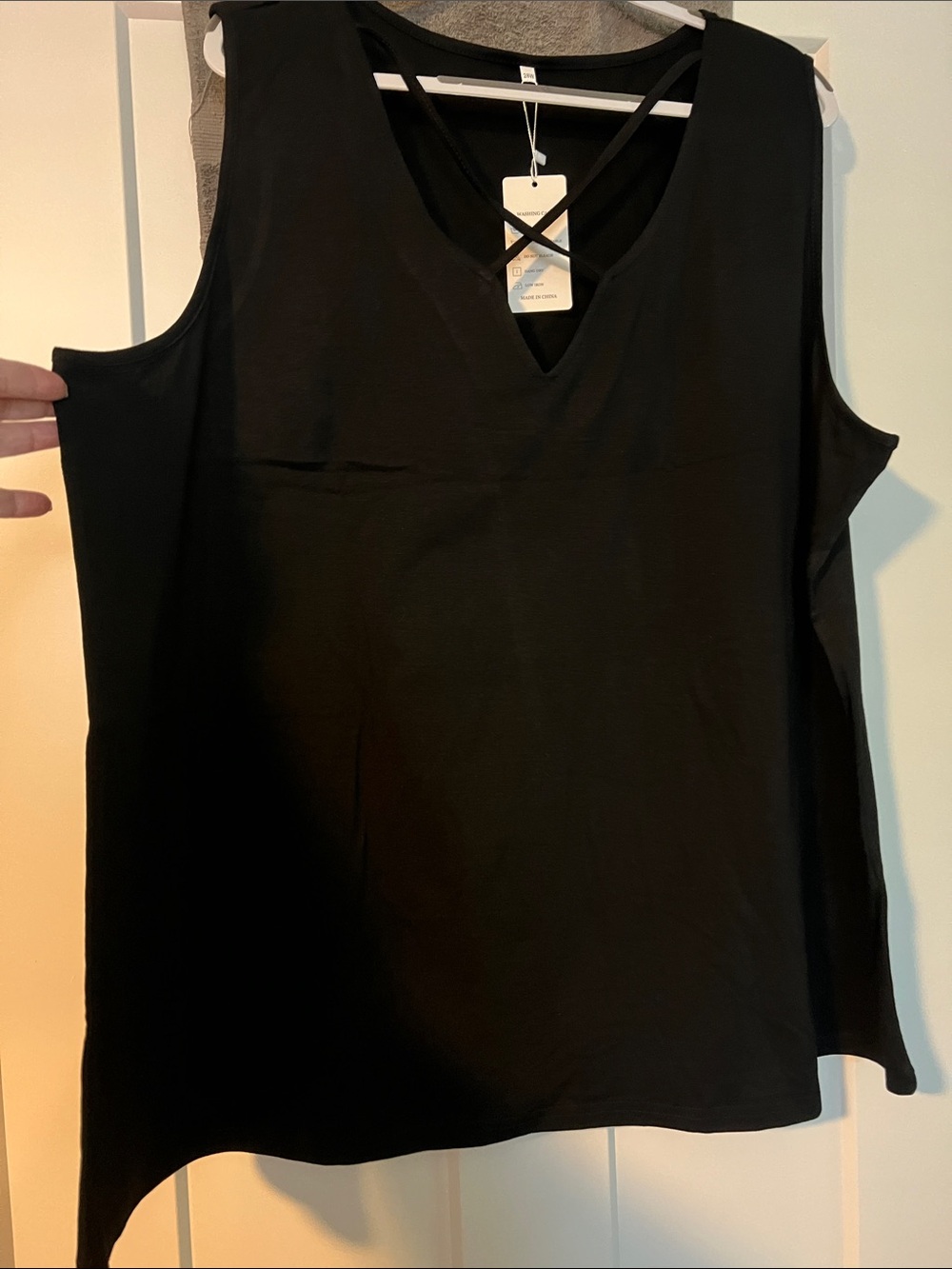 Sleeveless V-Neck Black Women's Top